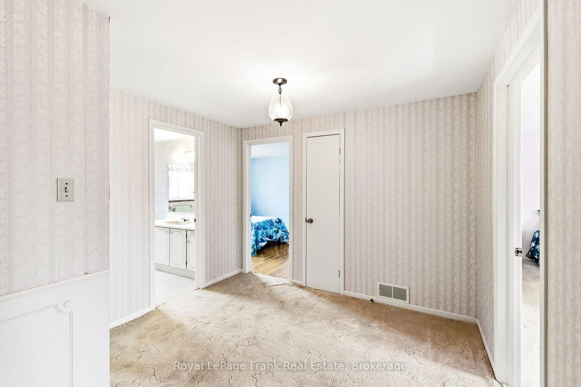Photo 24 of 2 Callen Court, Ajax, South East — HOMEH