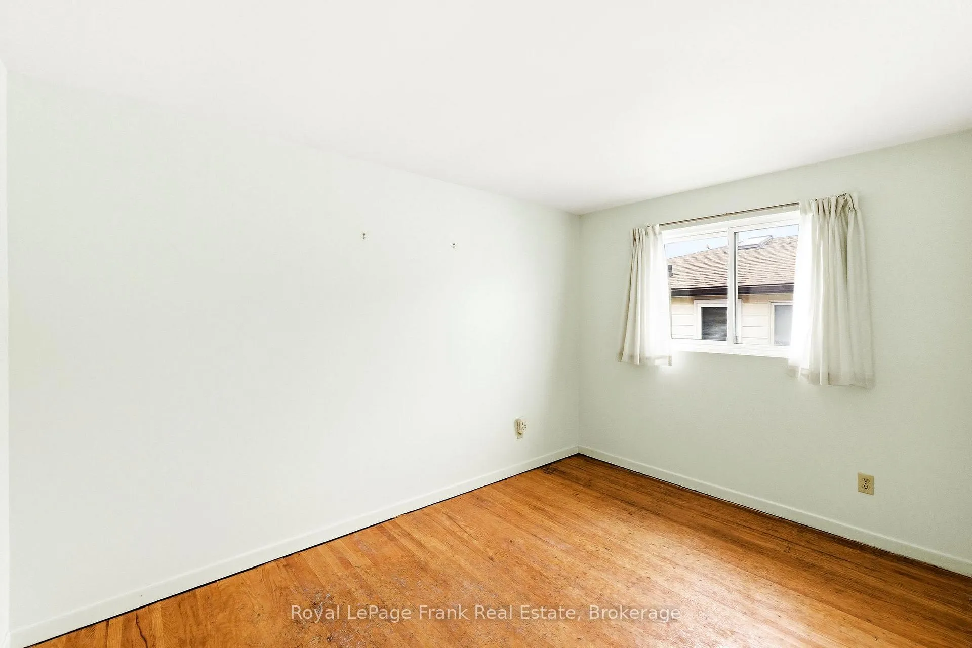 Photo 30 of 2 Callen Court, Ajax, South East — HOMEH