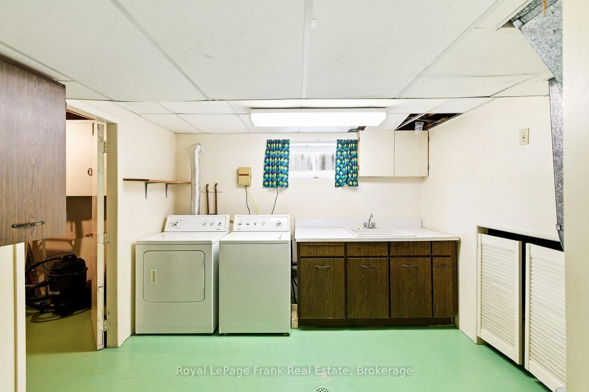 Photo 34 of 2 Callen Court, Ajax, South East — HOMEH