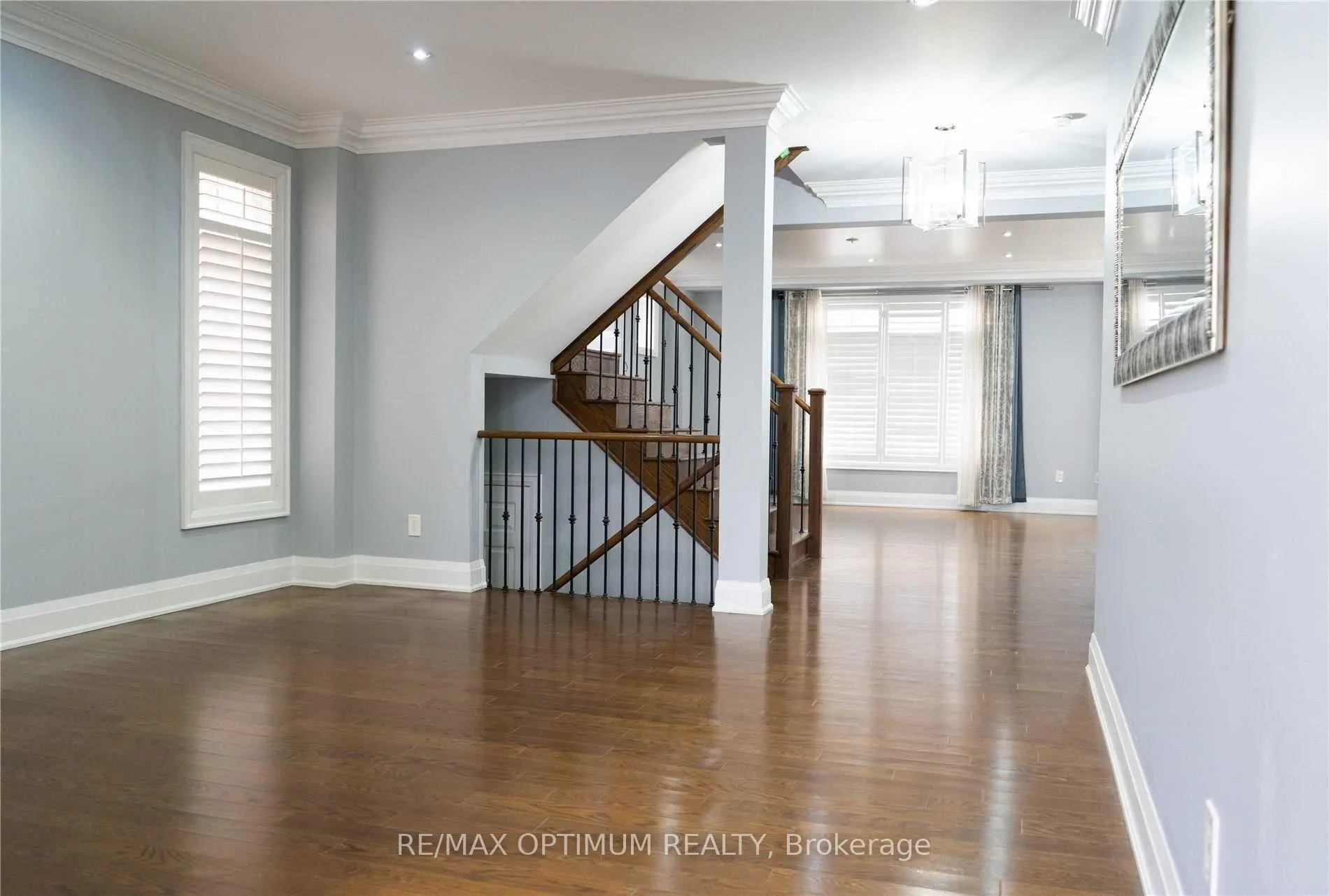 Photo 7 of Unit Upper, 43 Legendary Circle, Brampton, Bram West — HOMEH