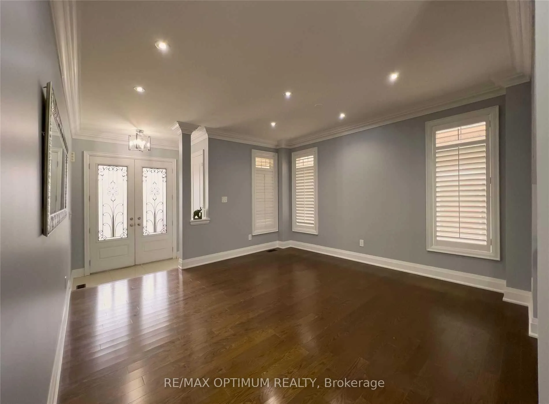 Photo 9 of Unit Upper, 43 Legendary Circle, Brampton, Bram West — HOMEH