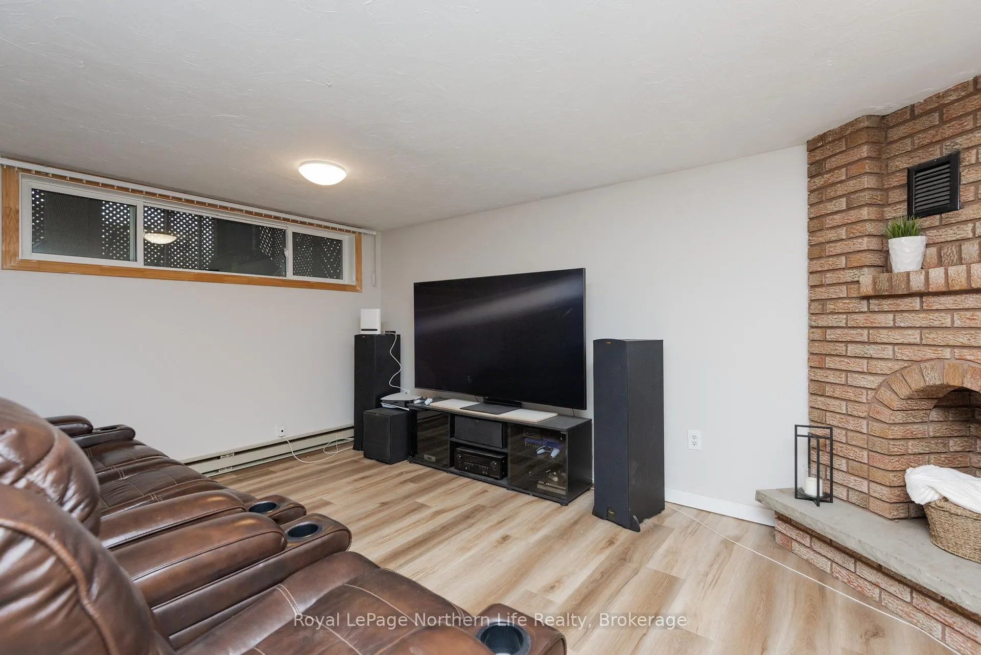 Photo 24 of 1647 High Street, North Bay, Central — HOMEH