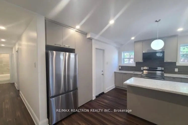 Photo 3 of Unit (MAIN), 1182 Avenue Road, Toronto, Lawrence Park South — HOMEH