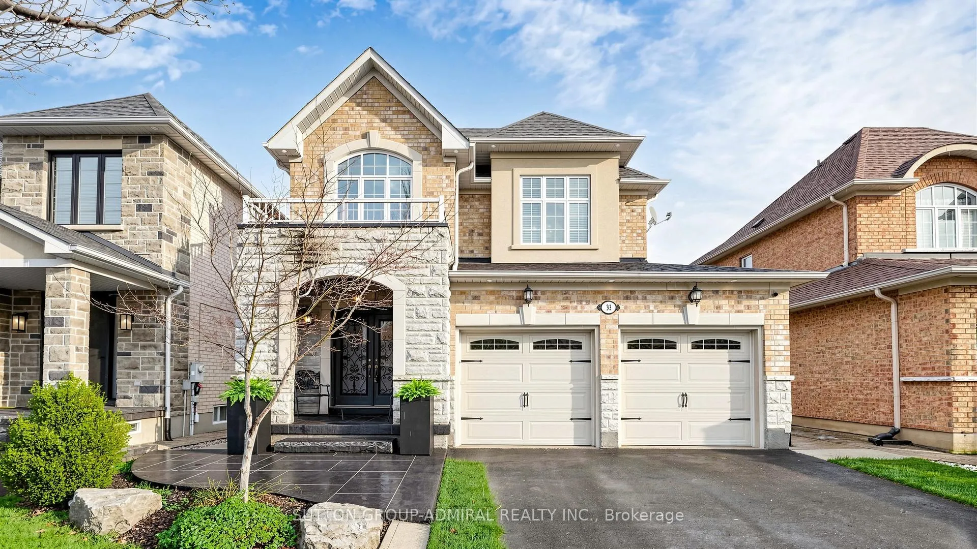 Photo 1 of 33 Calista Street, Vaughan, Vellore Village — HOMEH