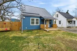 Photo 4 of 35 Kerr Crescent, Quinte West, Trenton Ward — HOMEH