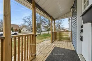Photo 5 of 35 Kerr Crescent, Quinte West, Trenton Ward — HOMEH