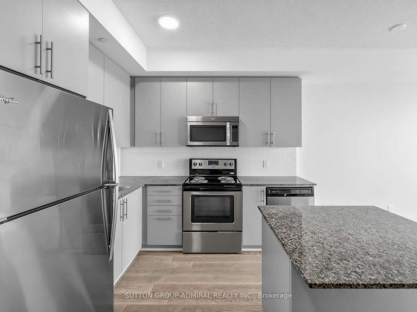 Photo 6 of Unit 701, 85 Duke Street W, Kitchener, City Commercial Core — HOMEH