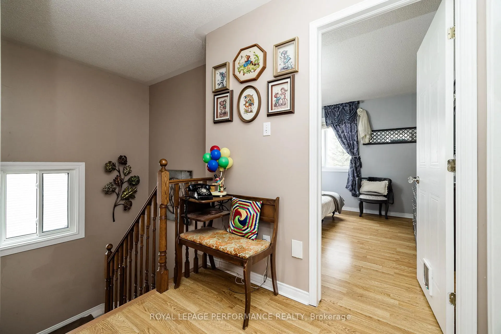 Photo 14 of 1893 Hennessy Crescent, Ottawa, Fallingbrook/Gardenway South — HOMEH