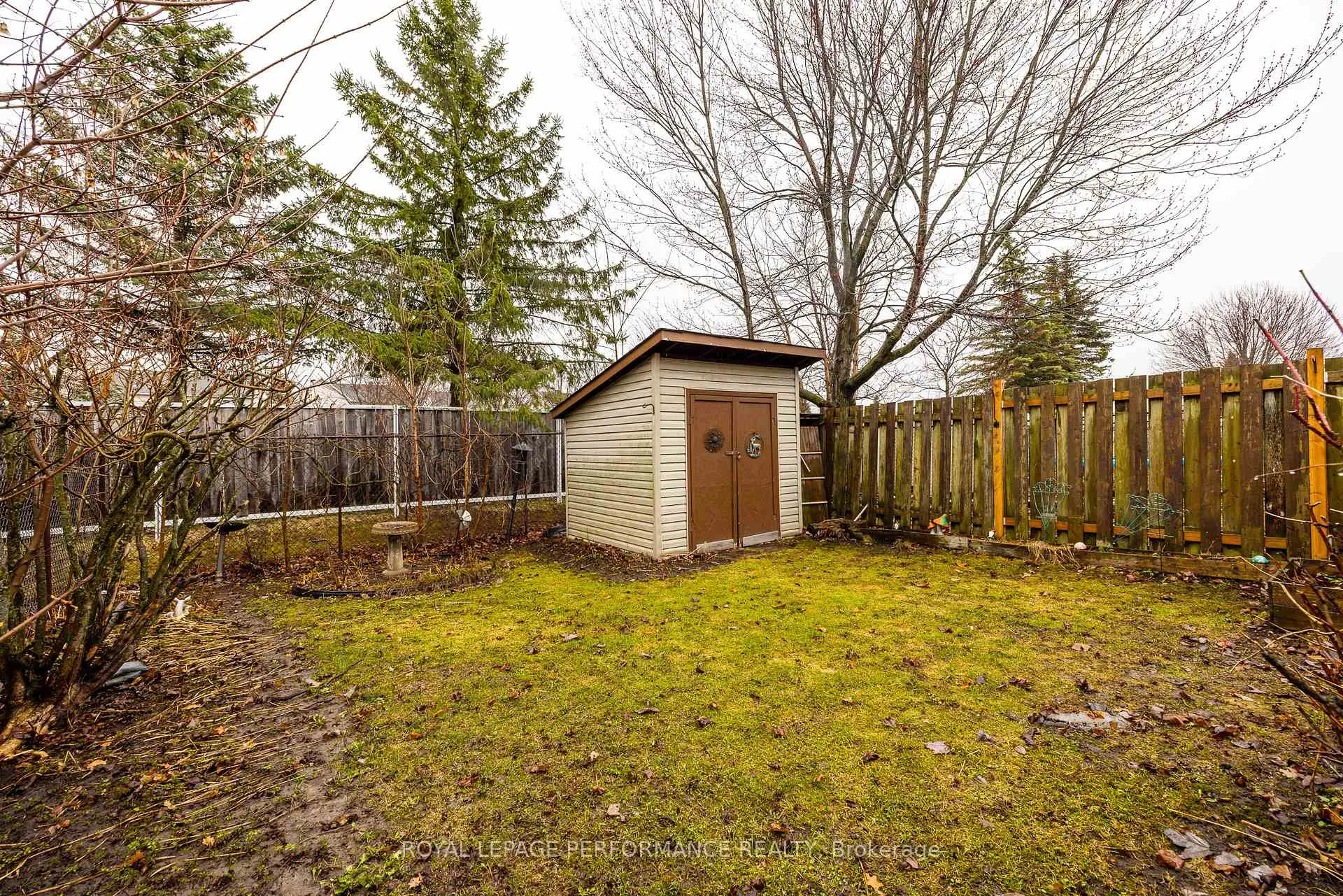 Photo 28 of 1893 Hennessy Crescent, Ottawa, Fallingbrook/Gardenway South — HOMEH