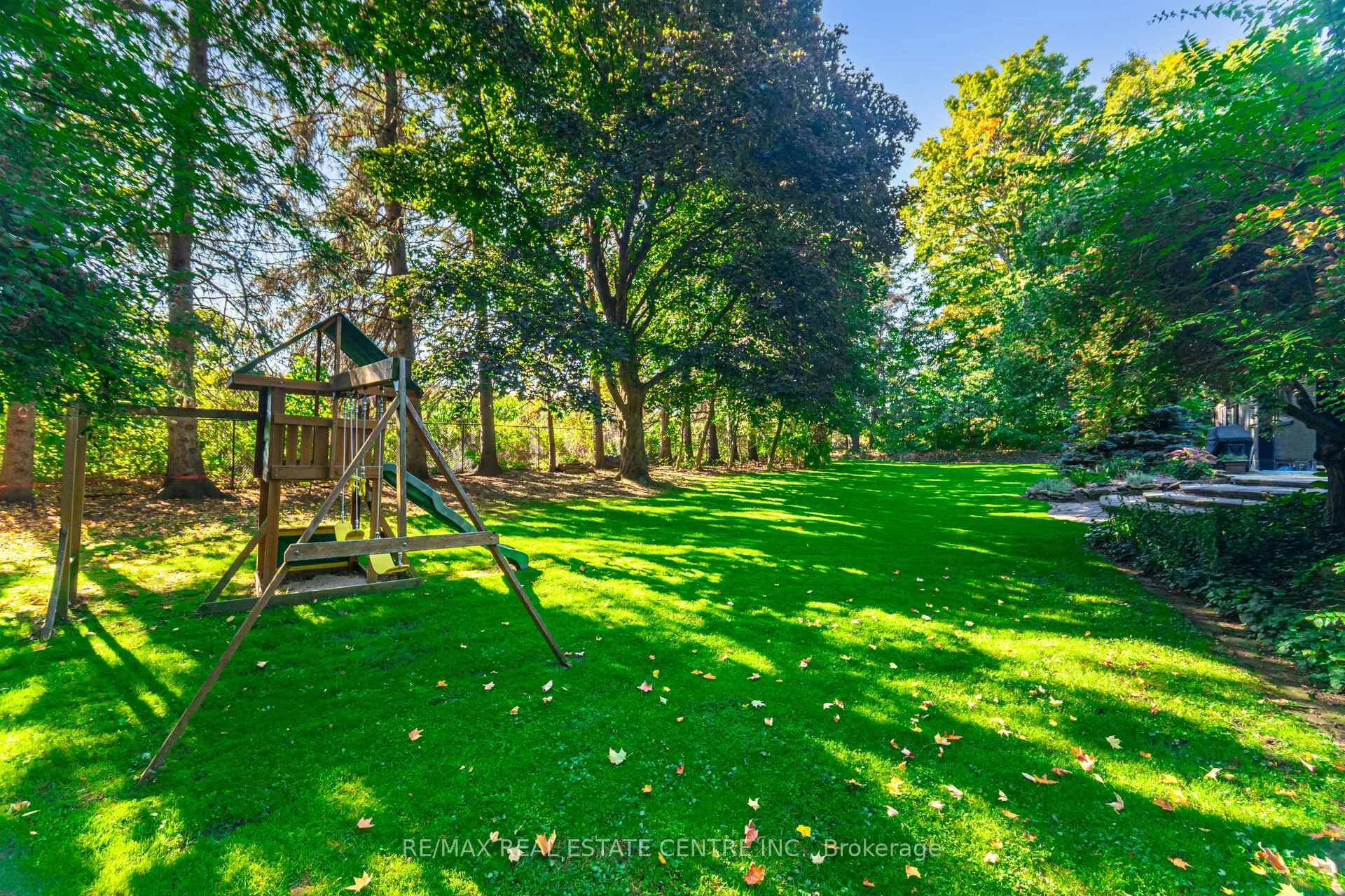 Photo 7 of 4063 Boston Mills Road, Caledon, Rural Caledon — HOMEH