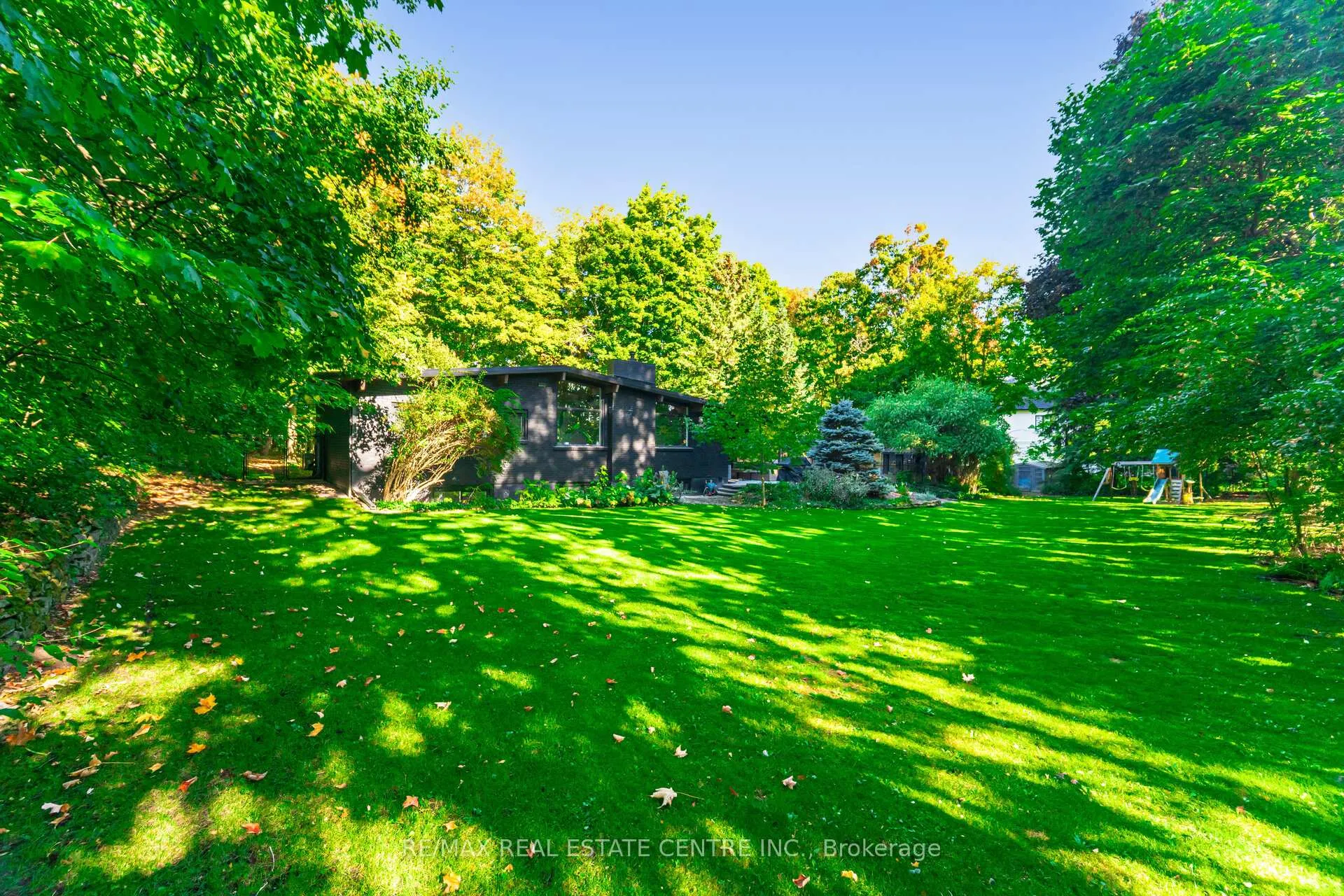 Photo 8 of 4063 Boston Mills Road, Caledon, Rural Caledon — HOMEH