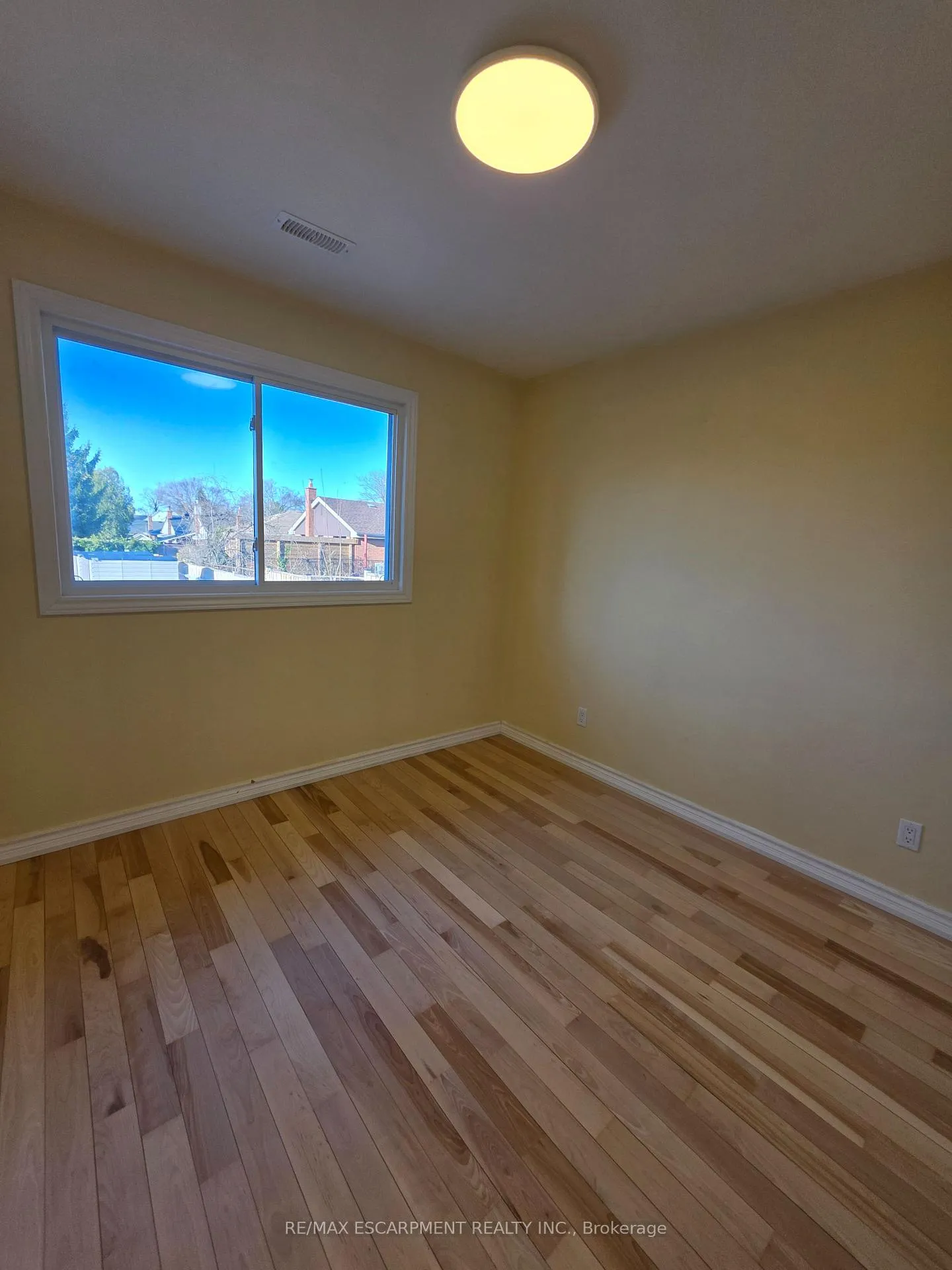 Photo 10 of Unit Upper, 62 Richwill Road, Hamilton, Bonnington — HOMEH