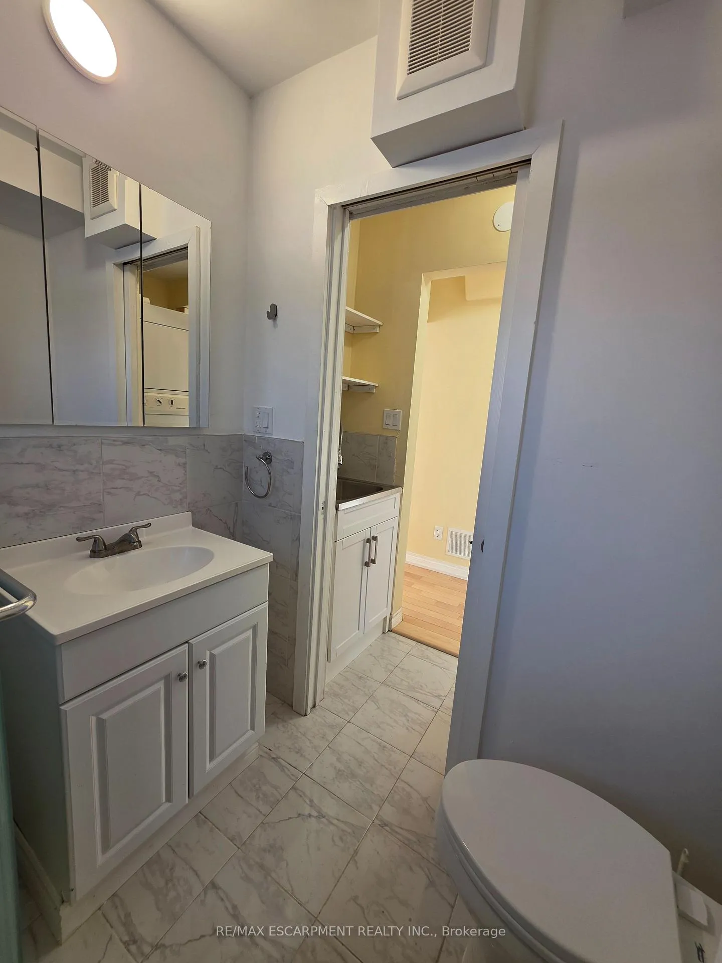 Photo 14 of Unit Upper, 62 Richwill Road, Hamilton, Bonnington — HOMEH