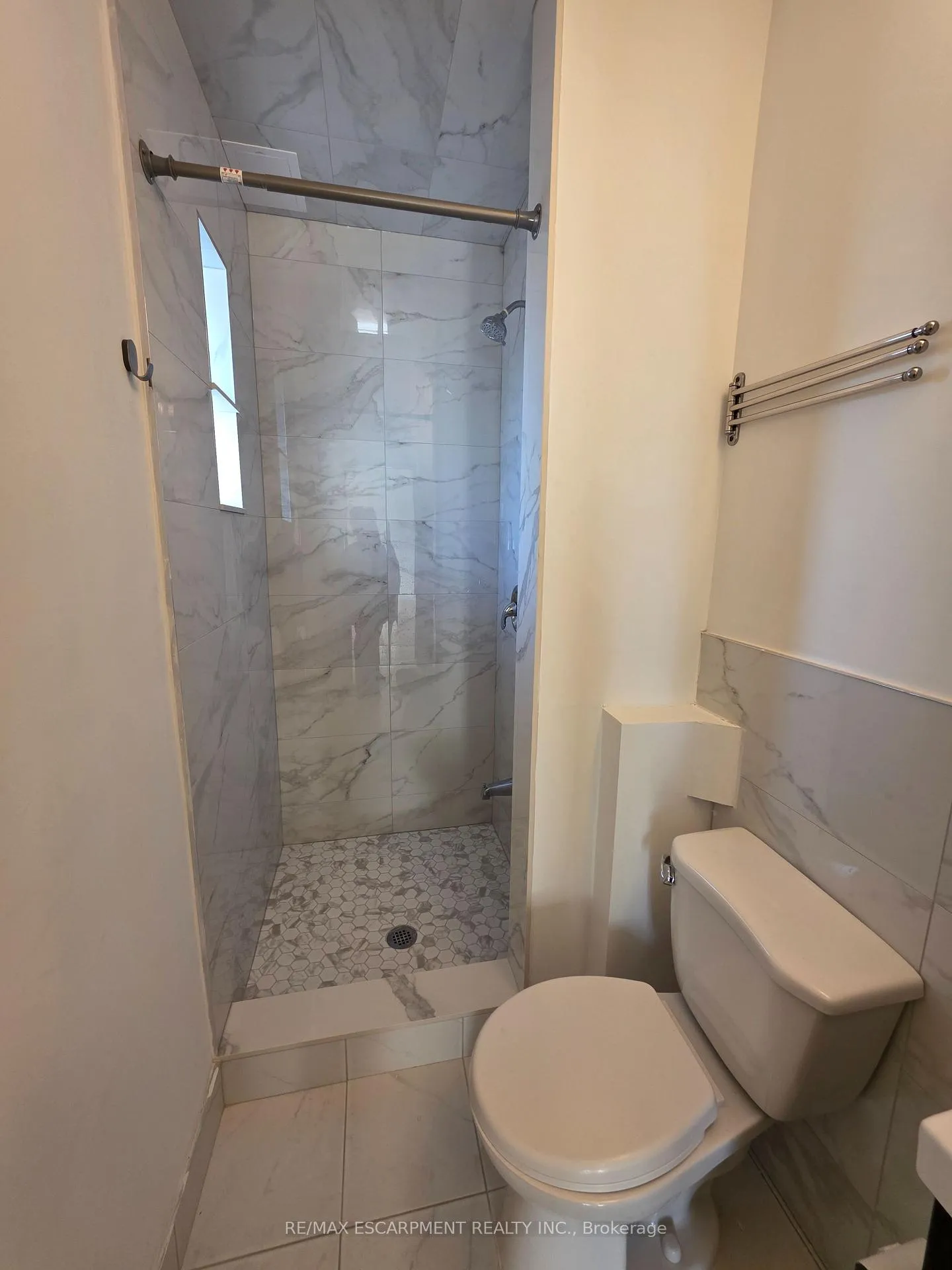Photo 19 of Unit Upper, 62 Richwill Road, Hamilton, Bonnington — HOMEH