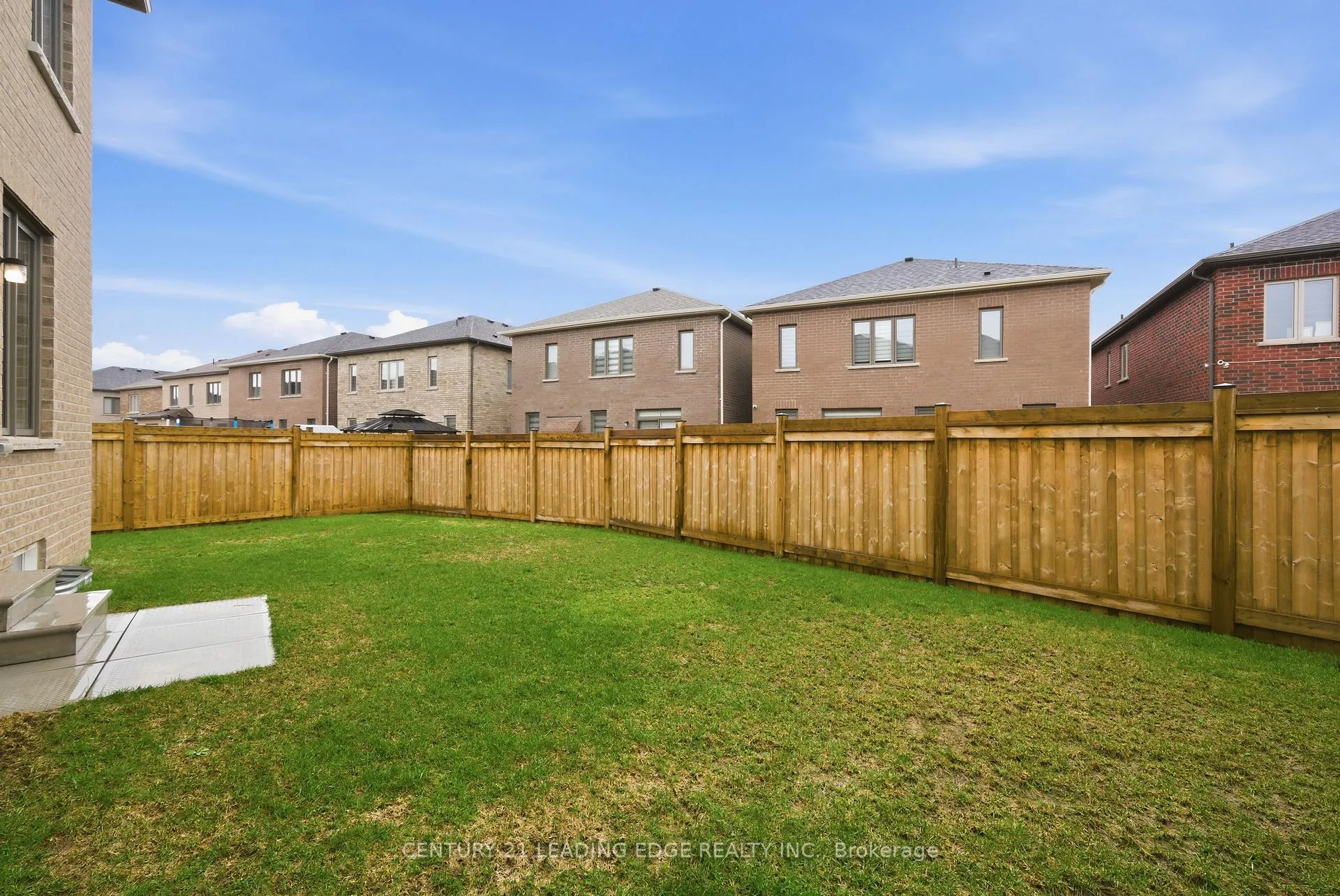 Photo 45 of 47 Priory Drive, Whitby, Rural Whitby — HOMEH