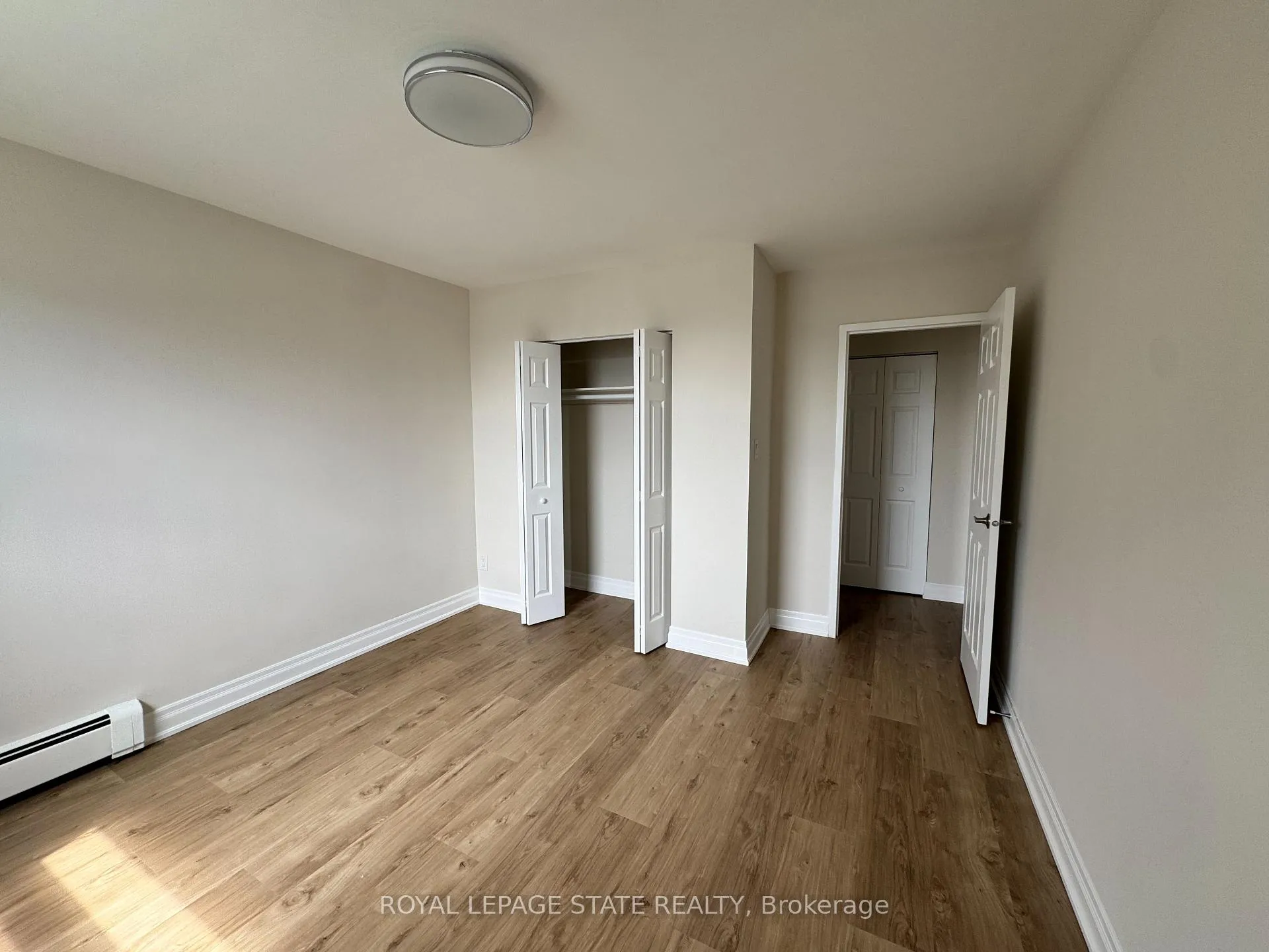 Photo 10 of Unit 305, 105 Tia Drive, Hamilton, Kentley — HOMEH