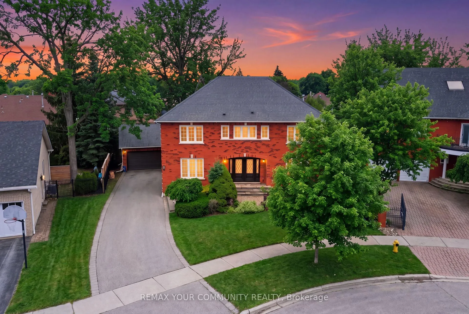 Photo 1 of 23 John Lyons Road, Markham, Sherwood-Amberglen — HOMEH