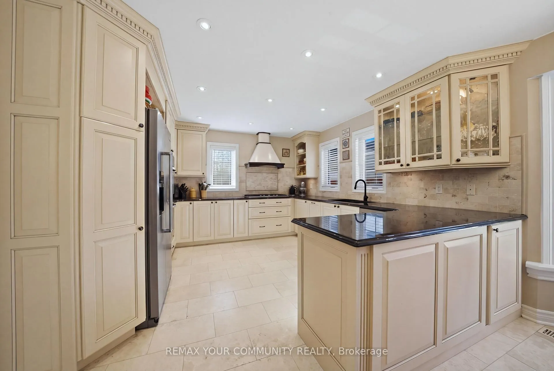 Photo 13 of 23 John Lyons Road, Markham, Sherwood-Amberglen — HOMEH