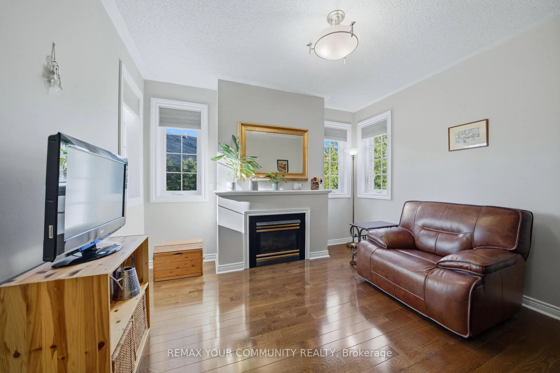 Photo 25 of 23 John Lyons Road, Markham, Sherwood-Amberglen — HOMEH