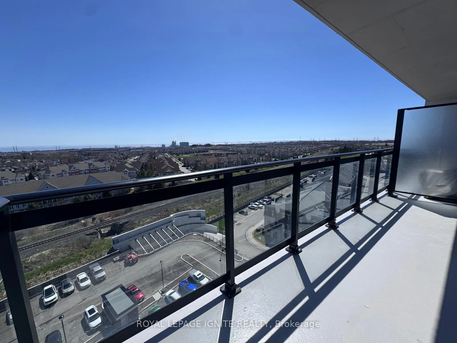 Photo 9 of Unit 1023, 51 Clarington Boulevard, Clarington, Bowmanville — HOMEH