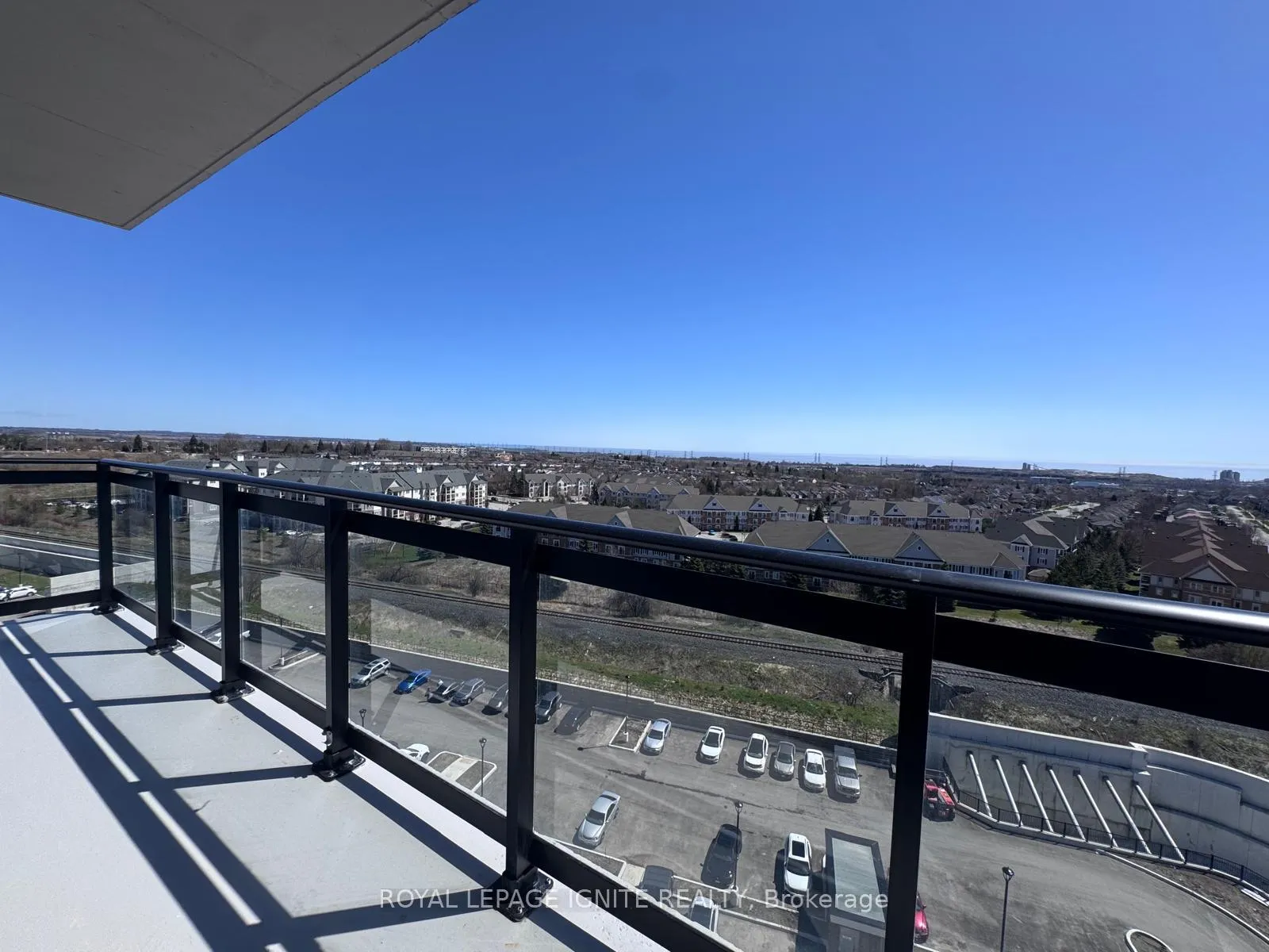 Photo 10 of Unit 1023, 51 Clarington Boulevard, Clarington, Bowmanville — HOMEH