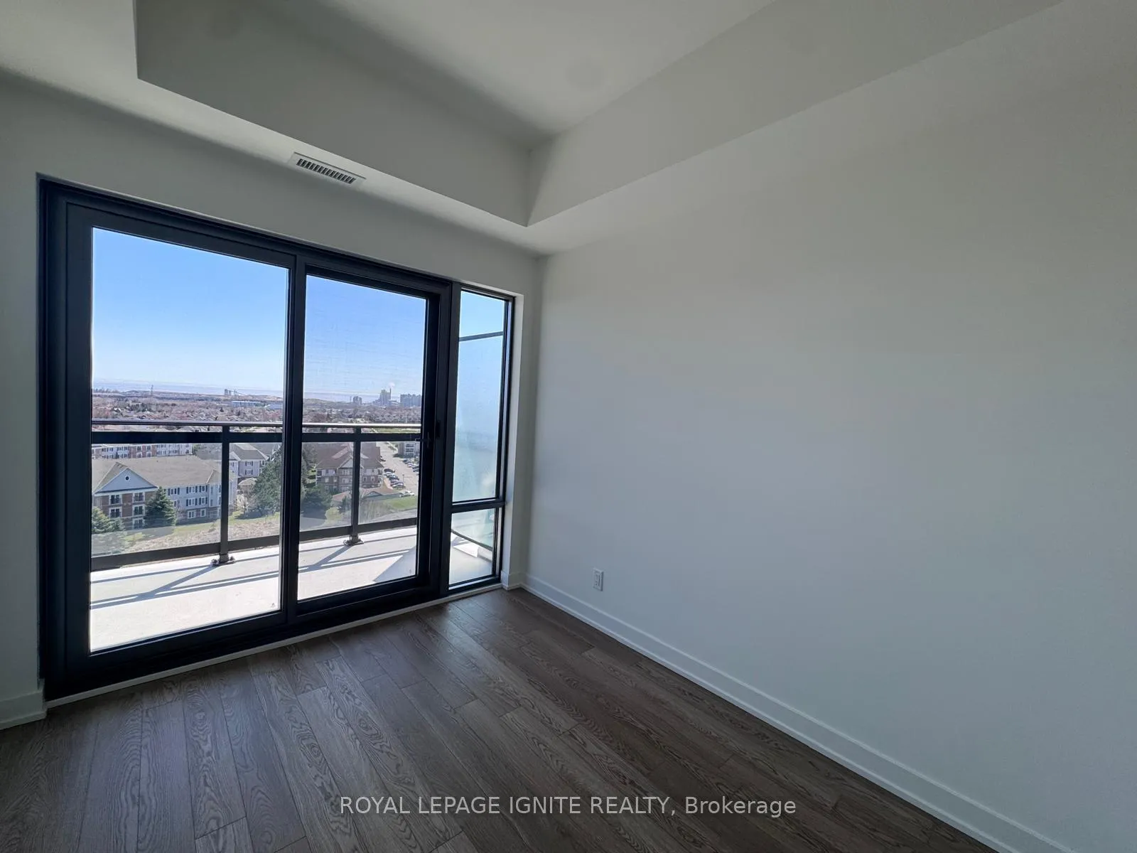Photo 12 of Unit 1023, 51 Clarington Boulevard, Clarington, Bowmanville — HOMEH