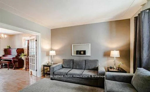 Photo 5 of 228 Ritson Road S, Oshawa, Central — HOMEH