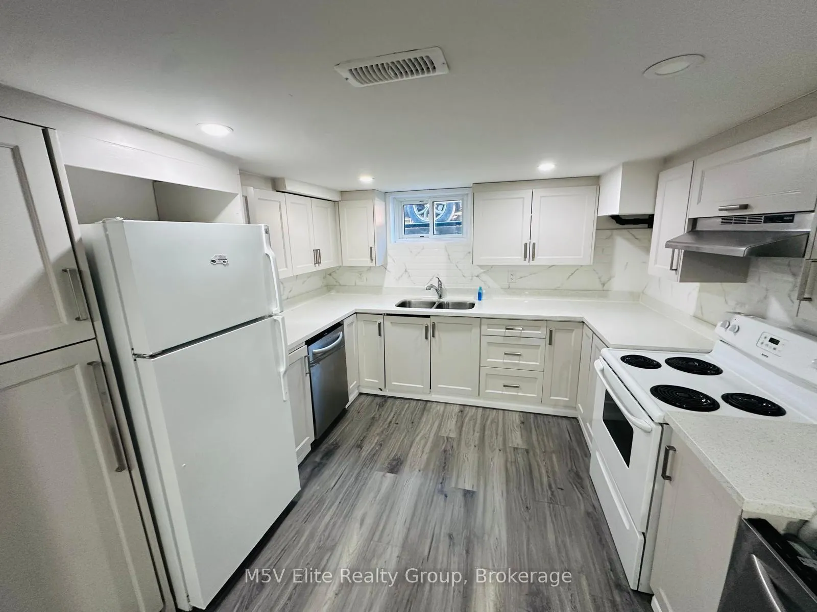 Photo 2 of Unit Lower, 24 Manor Road, St. Catharines, Vine/Linwell — HOMEH