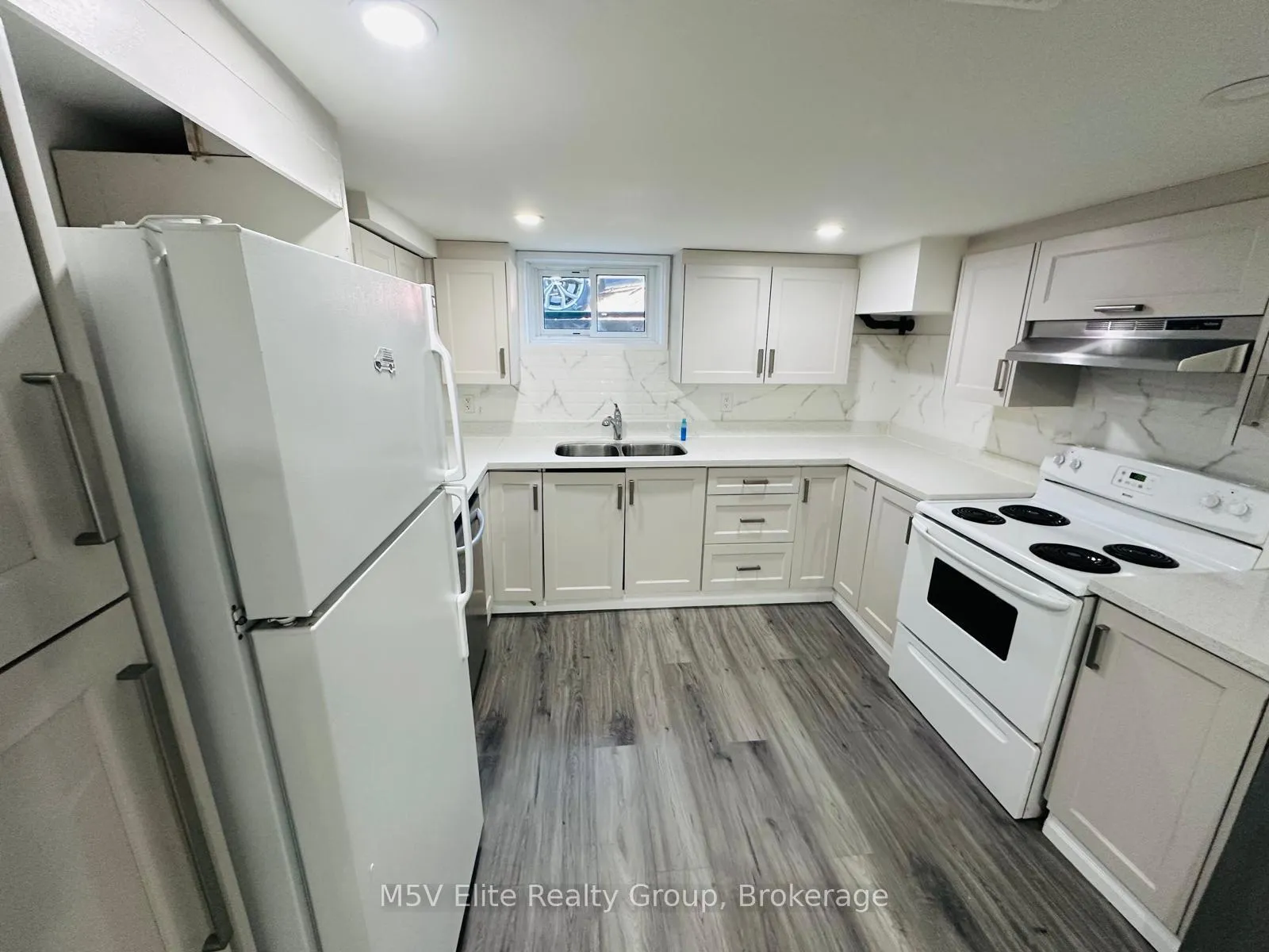 Photo 3 of Unit Lower, 24 Manor Road, St. Catharines, Vine/Linwell — HOMEH