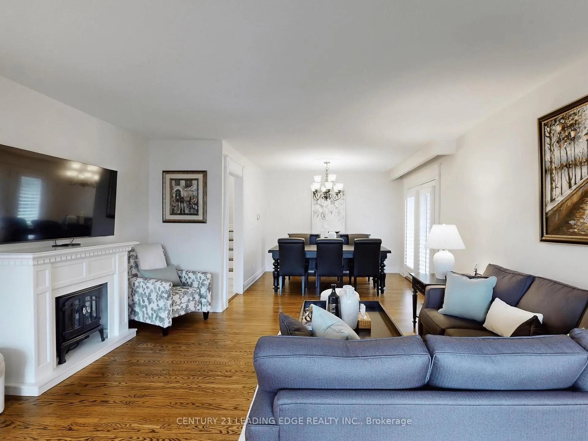 Photo 13 of 8 Miner Circle, Markham, Unionville — HOMEH