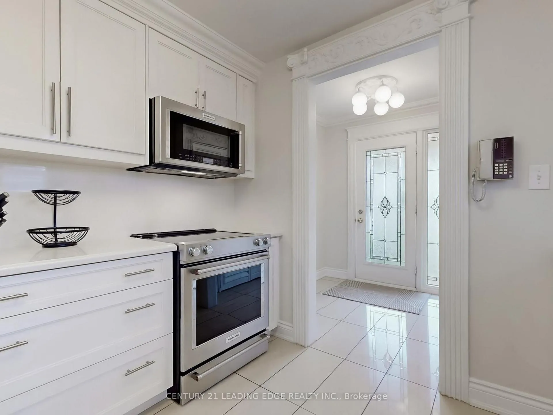 Photo 18 of 8 Miner Circle, Markham, Unionville — HOMEH