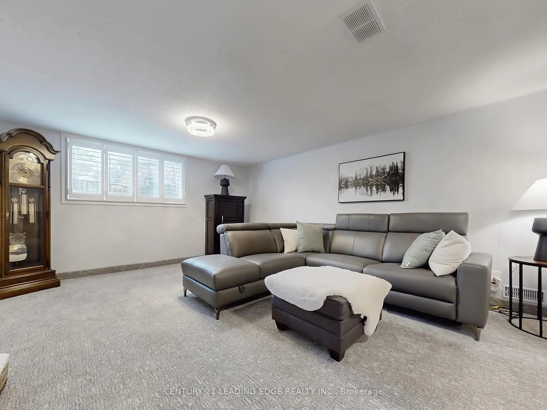 Photo 31 of 8 Miner Circle, Markham, Unionville — HOMEH