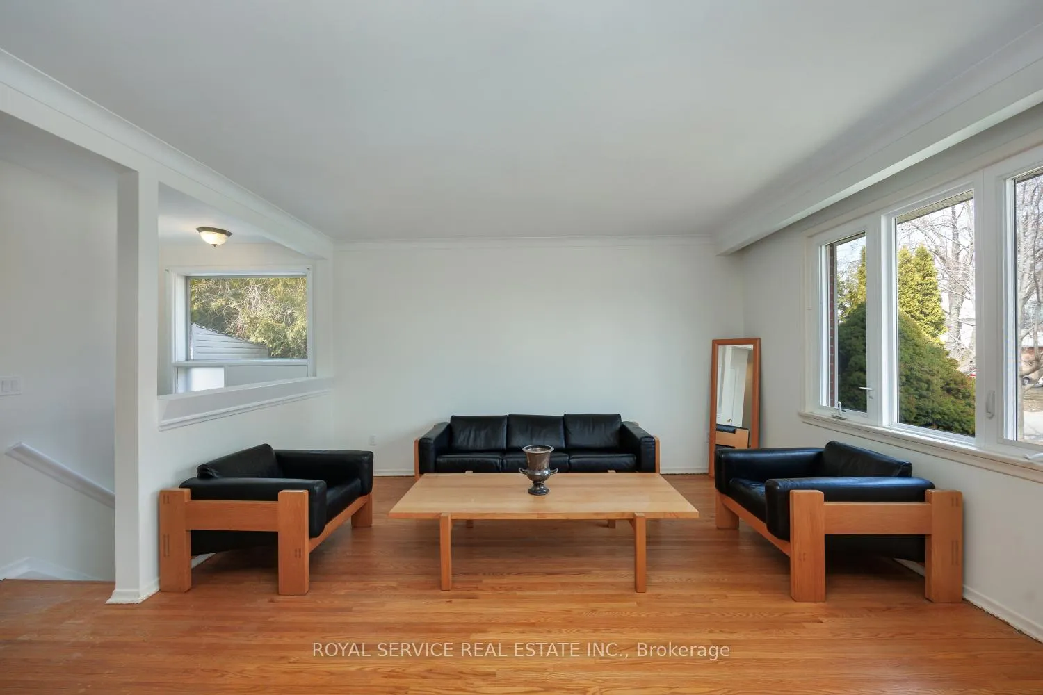 Photo 7 of 14 Hathway Drive, Scarborough, Bendale — HOMEH