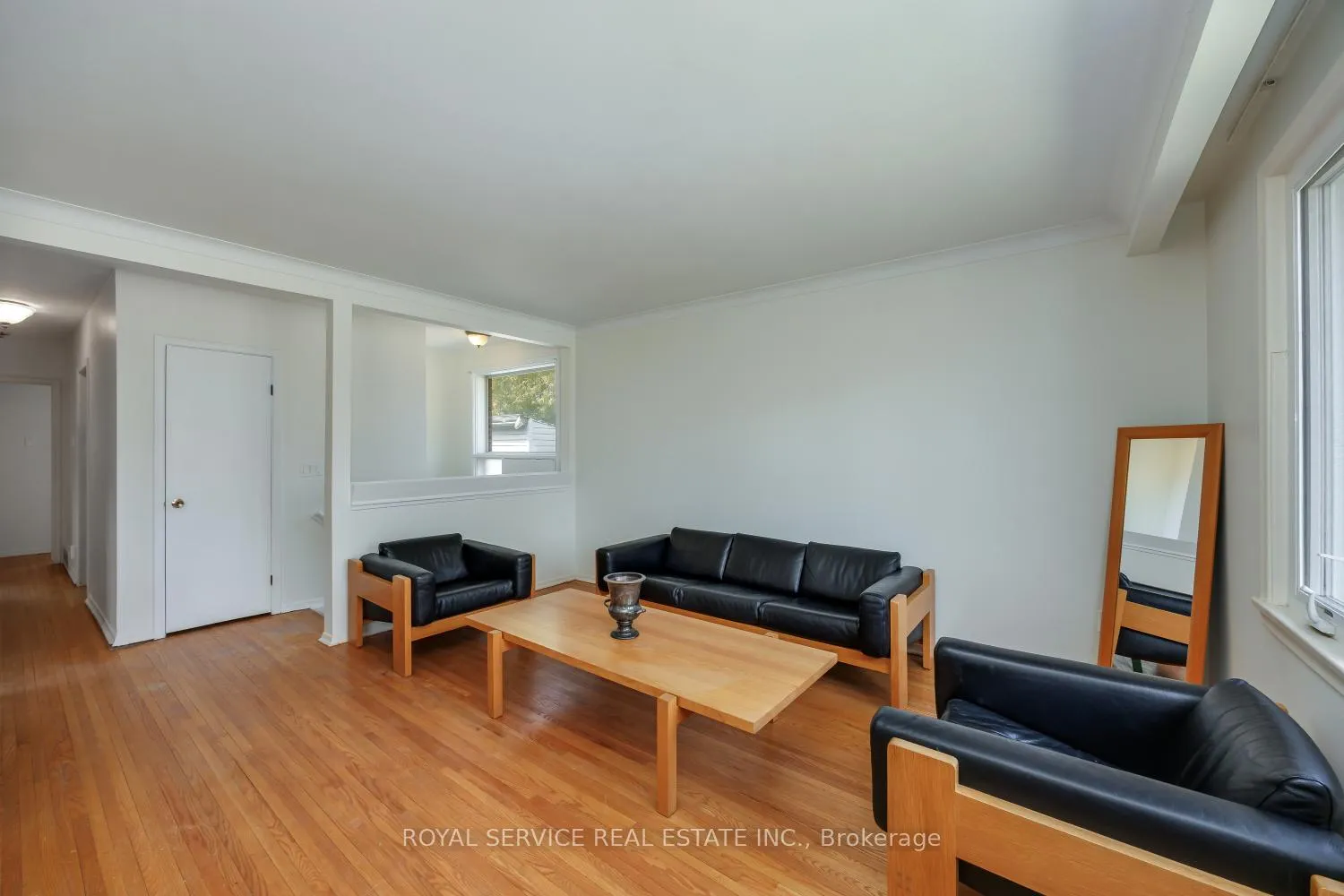 Photo 9 of 14 Hathway Drive, Scarborough, Bendale — HOMEH