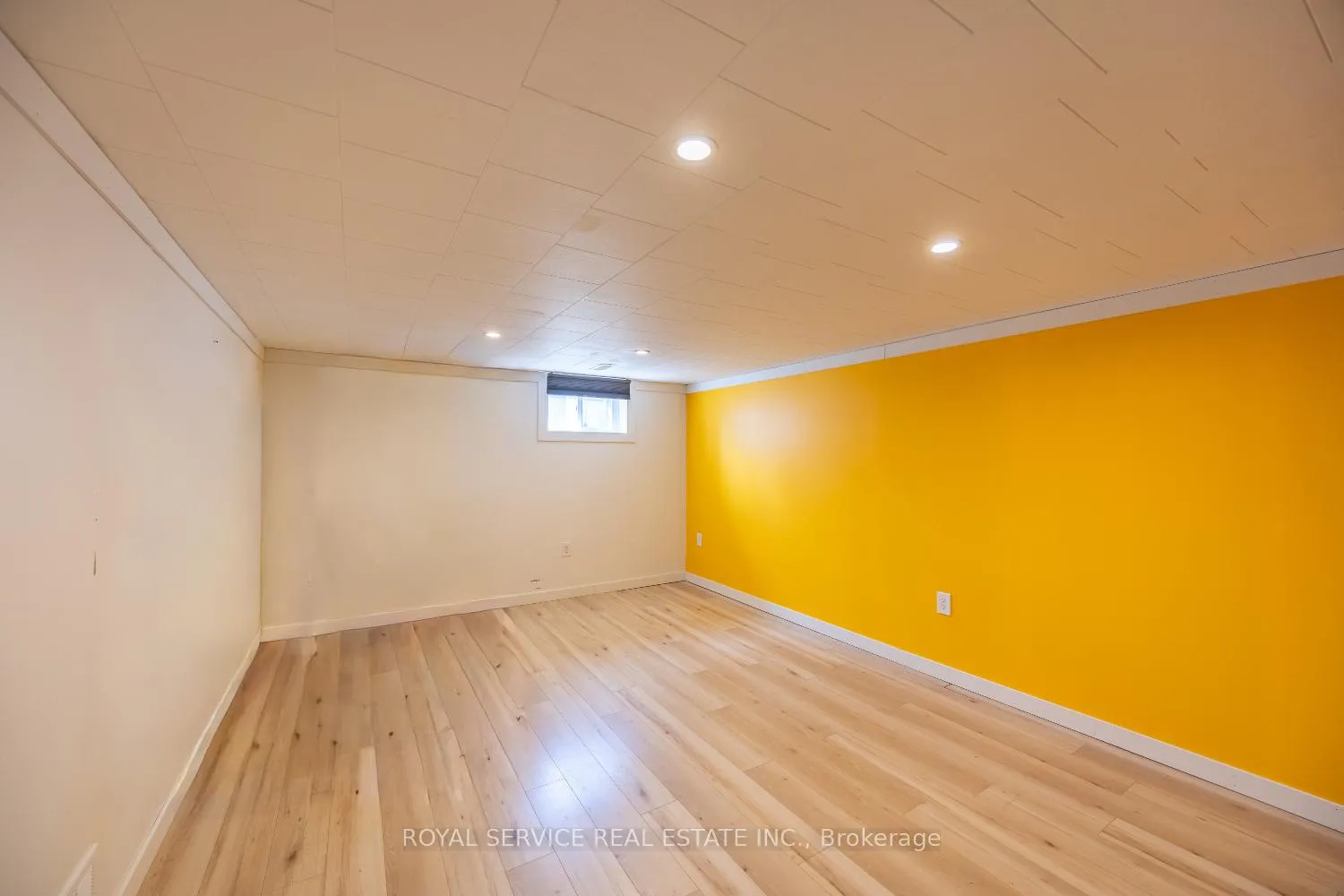 Photo 16 of 14 Hathway Drive, Scarborough, Bendale — HOMEH