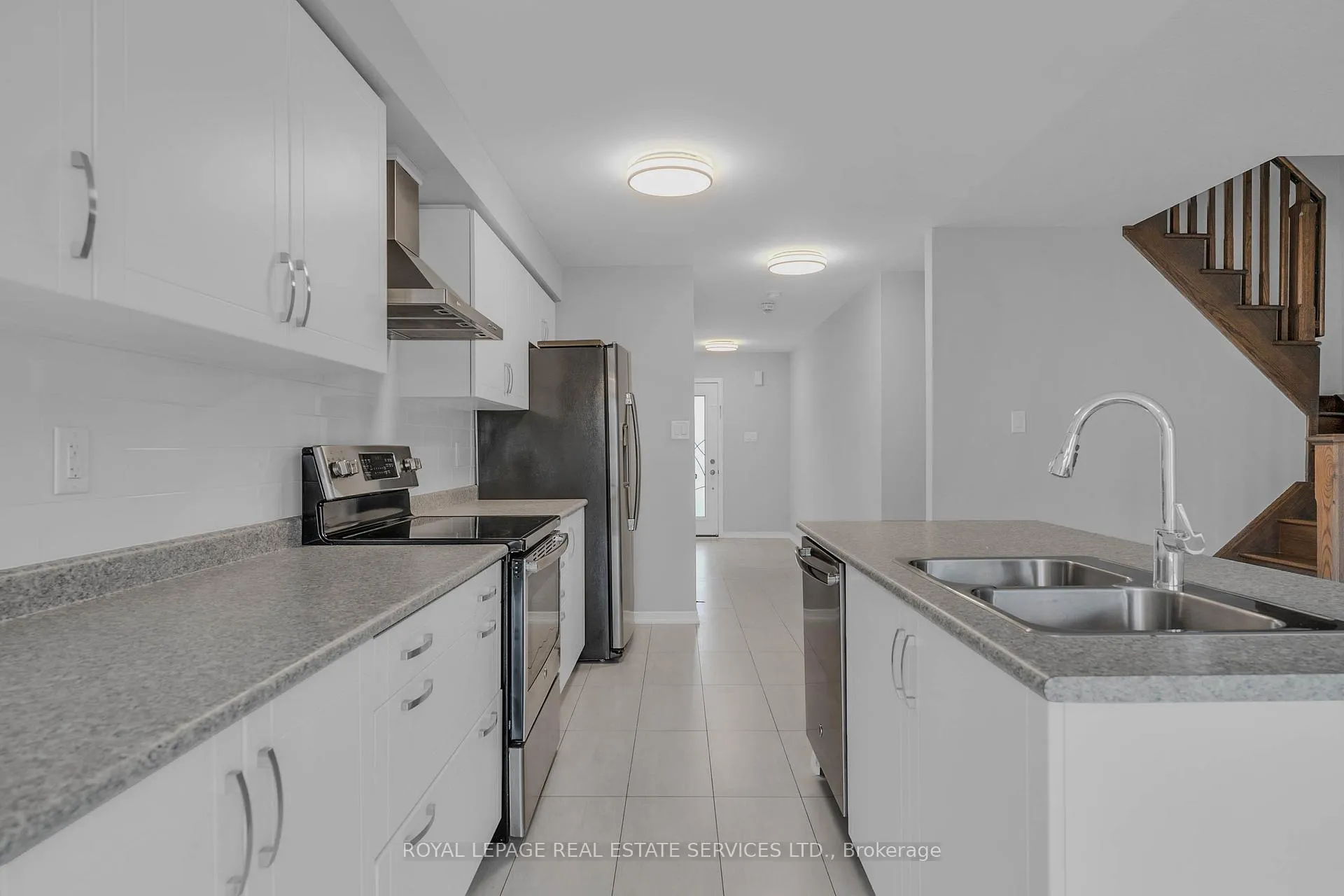 Photo 8 of 266 Powell Road, Brantford — HOMEH