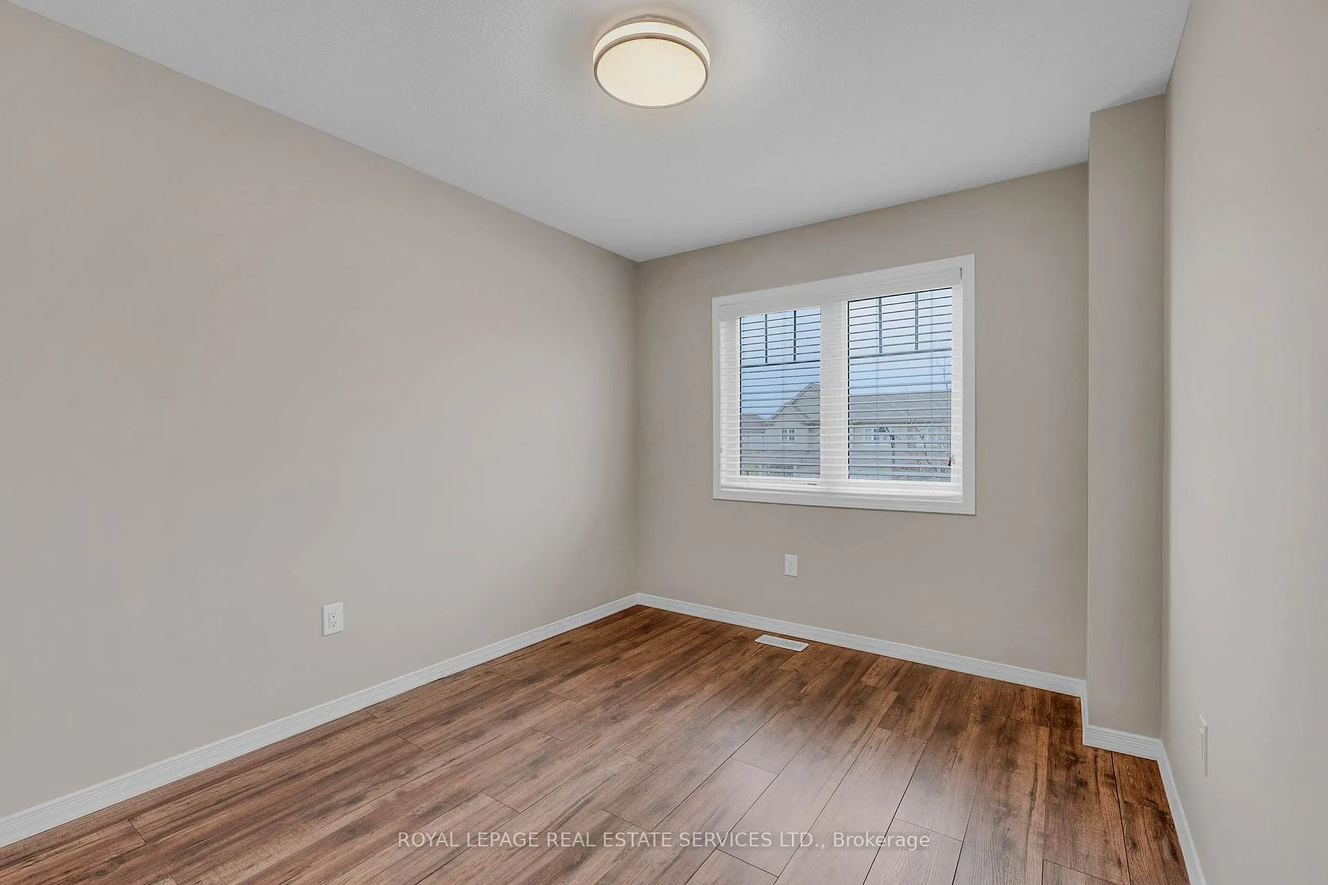 Photo 29 of 266 Powell Road, Brantford — HOMEH
