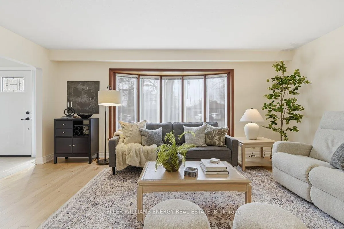 Photo 5 of 36 Stonefield Crescent, Scarborough, Morningside — HOMEH