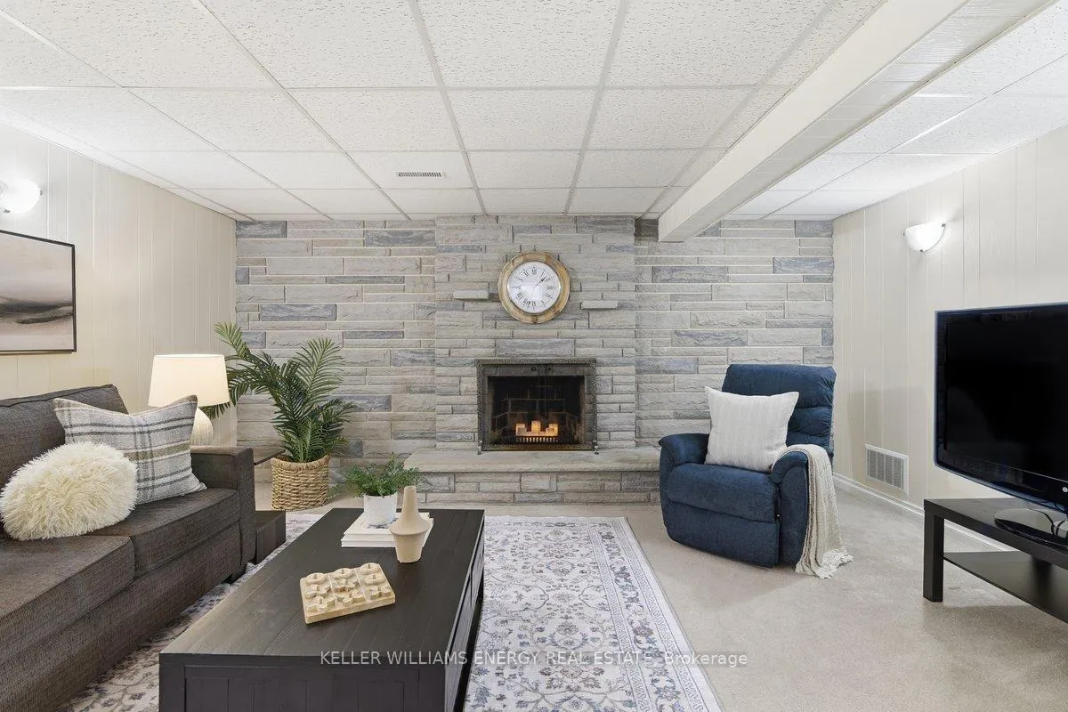 Photo 20 of 36 Stonefield Crescent, Scarborough, Morningside — HOMEH