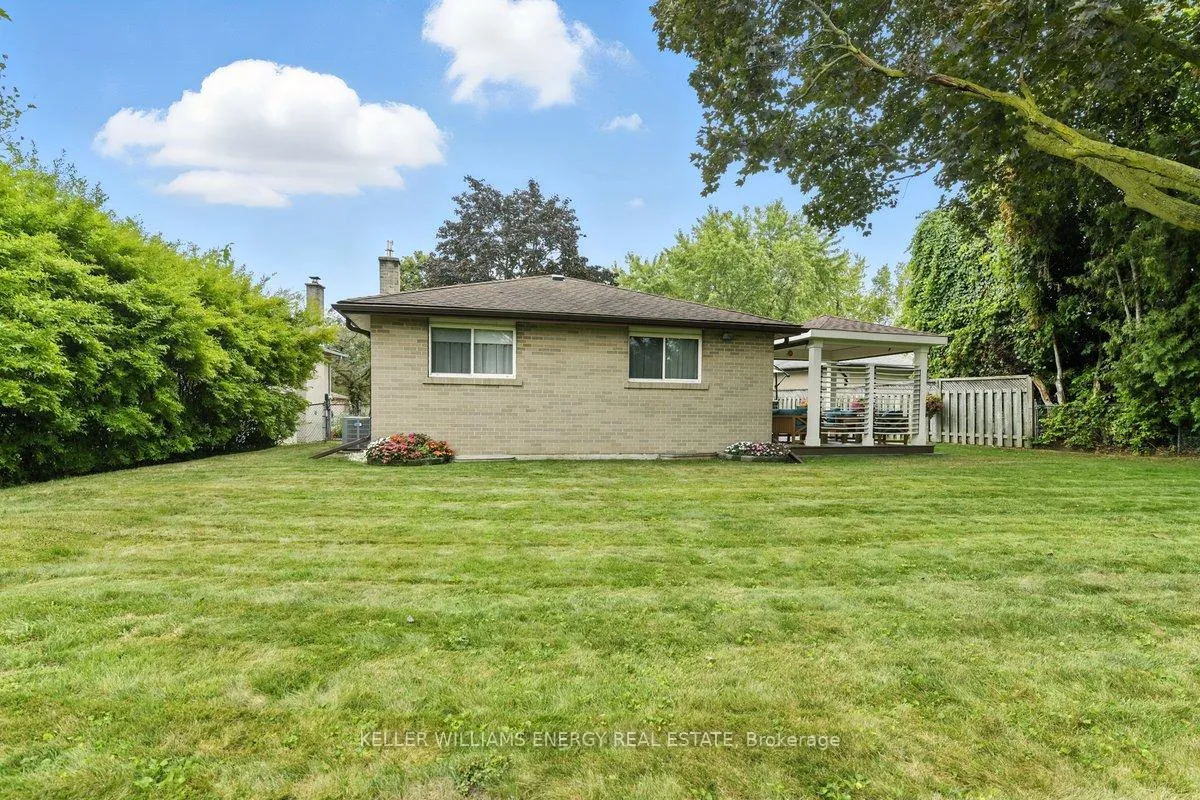Photo 32 of 36 Stonefield Crescent, Scarborough, Morningside — HOMEH