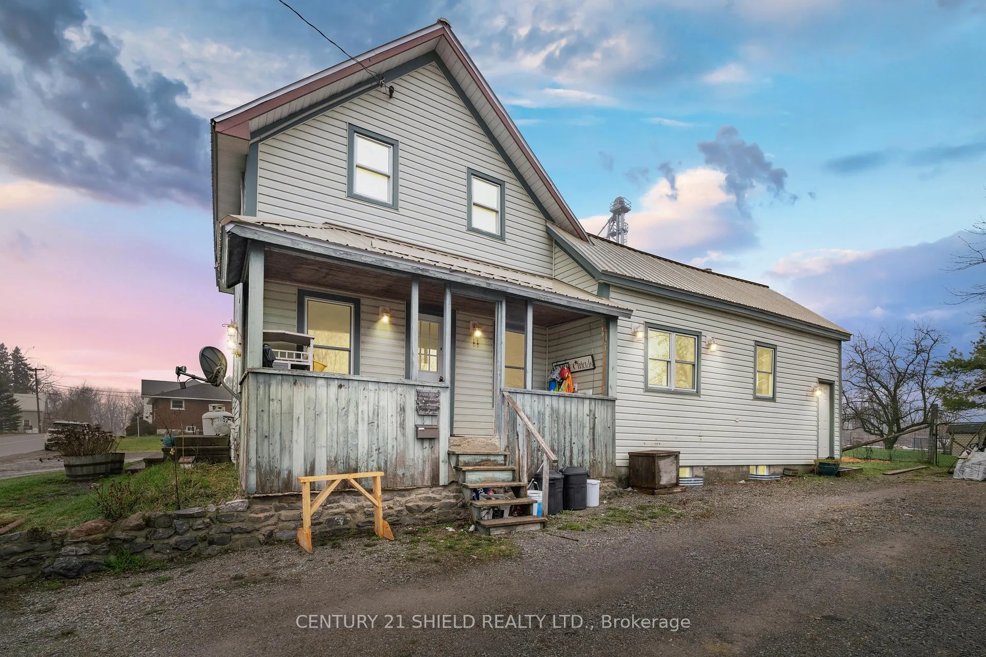 Photo 2 of 1522 Ventnor Road, Edwardsburgh/Cardinal, Edwardsburgh/Cardinal Twp — HOMEH