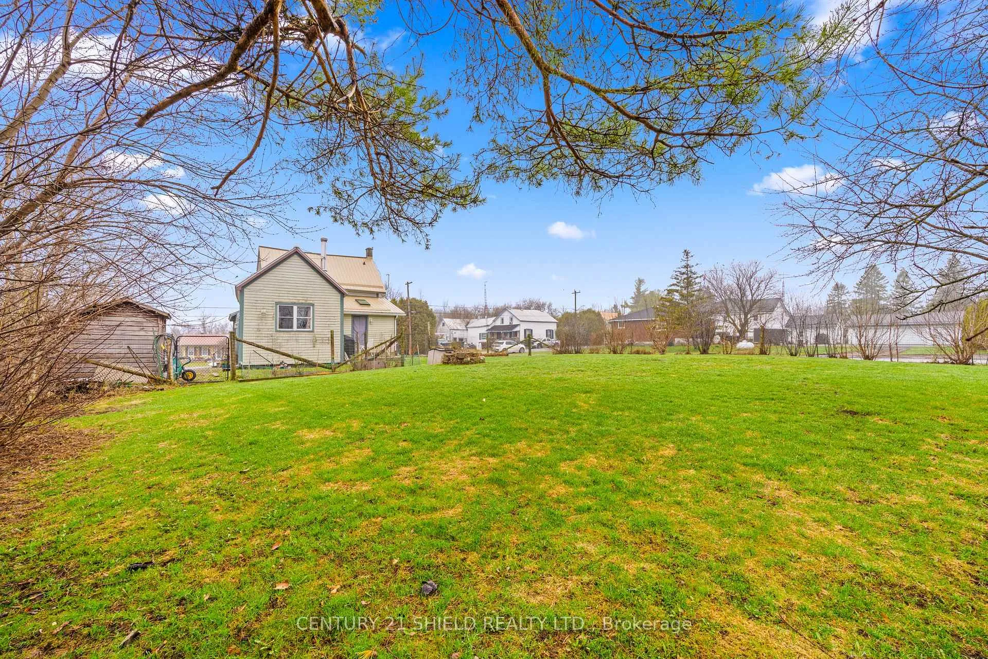Photo 5 of 1522 Ventnor Road, Edwardsburgh/Cardinal, Edwardsburgh/Cardinal Twp — HOMEH