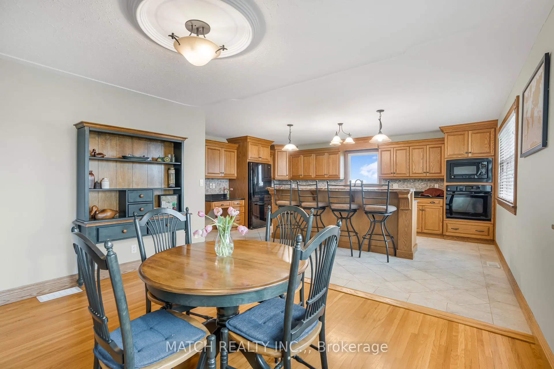 Photo 7 of 27156 St.clair Road, Chatham-Kent, Wallaceburg — HOMEH