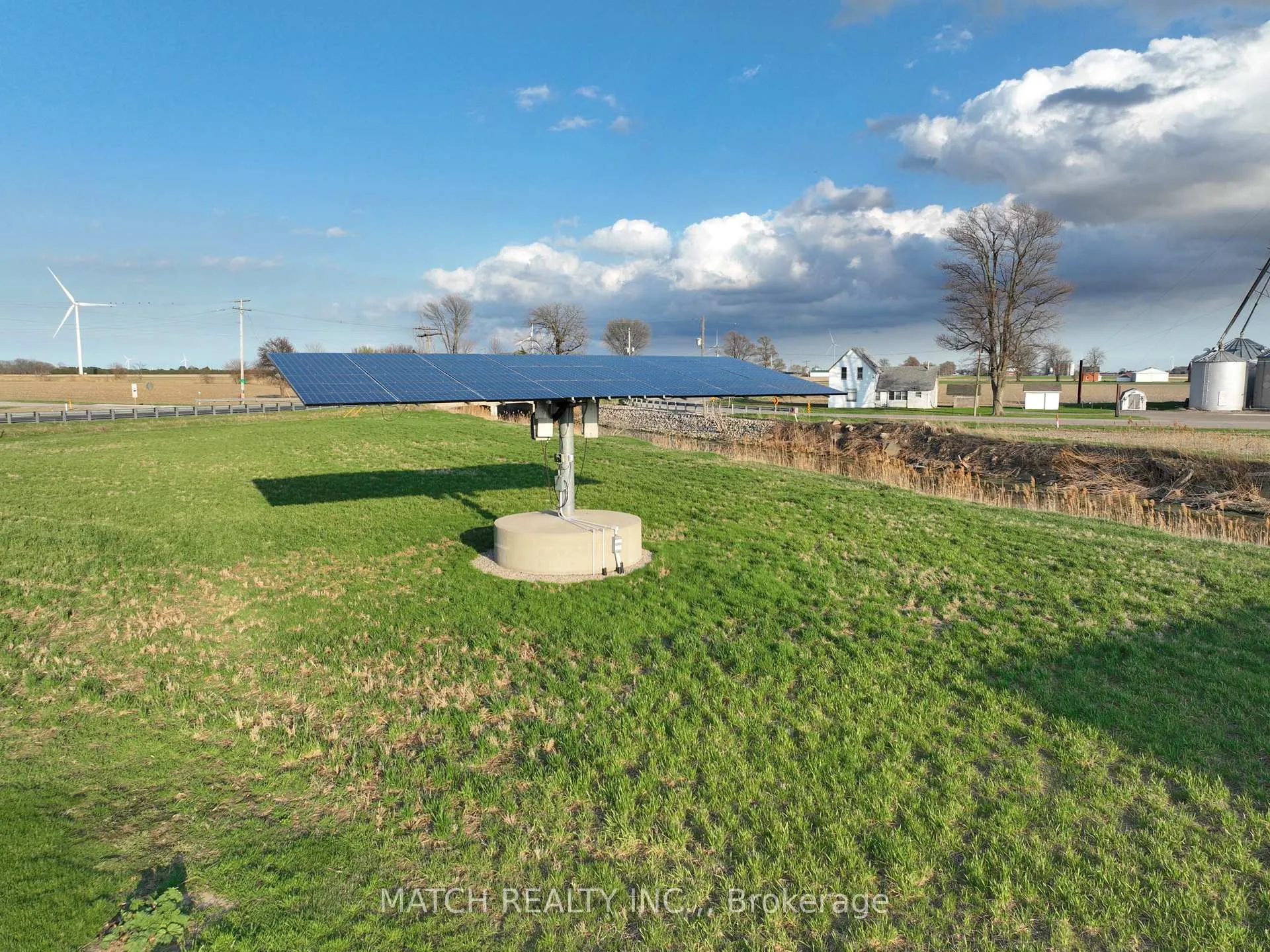 Photo 43 of 27156 St.clair Road, Chatham-Kent, Wallaceburg — HOMEH