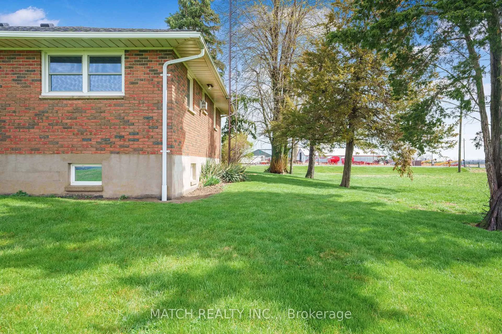 Photo 47 of 27156 St.clair Road, Chatham-Kent, Wallaceburg — HOMEH