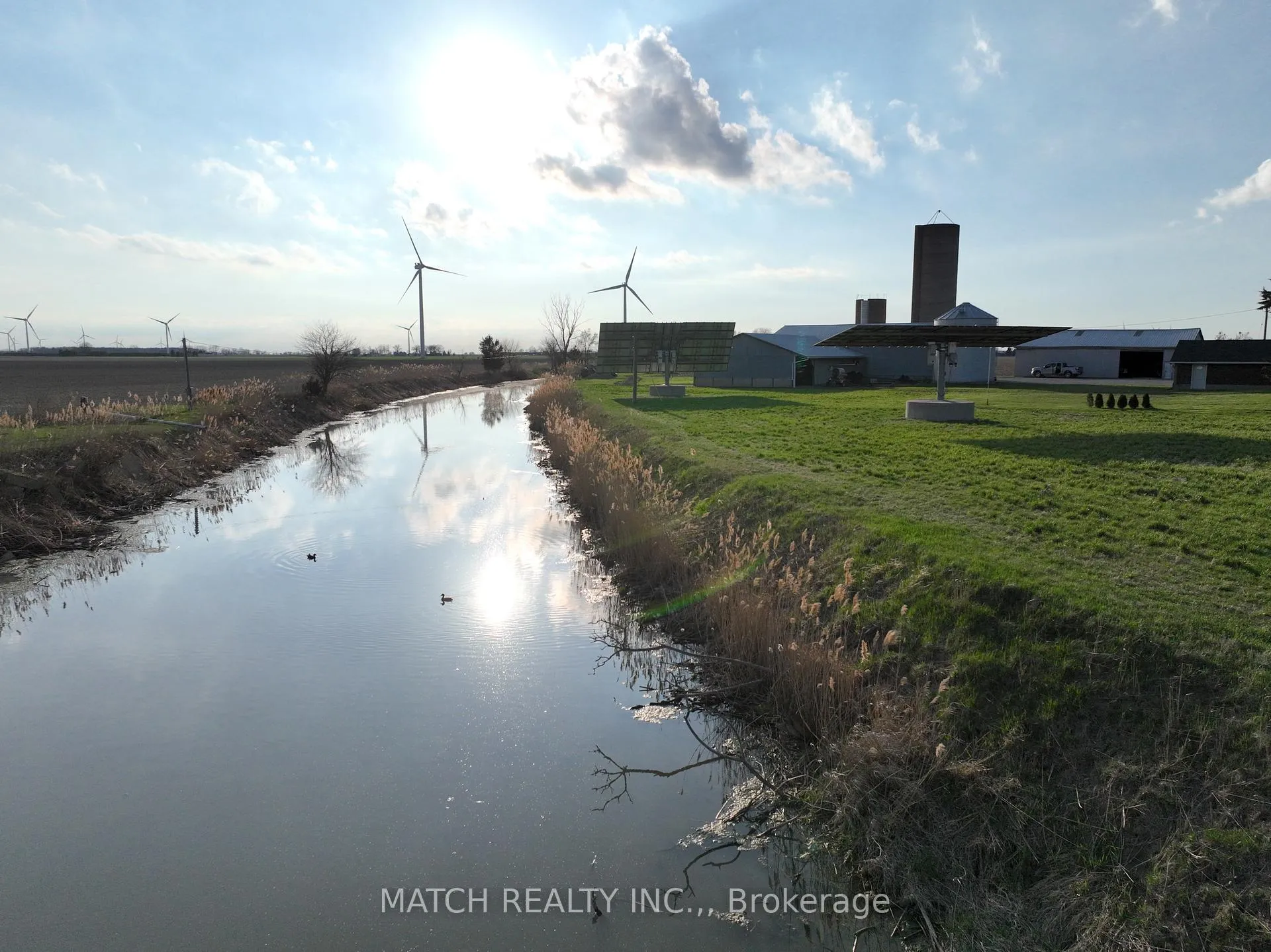 Photo 48 of 27156 St.clair Road, Chatham-Kent, Wallaceburg — HOMEH