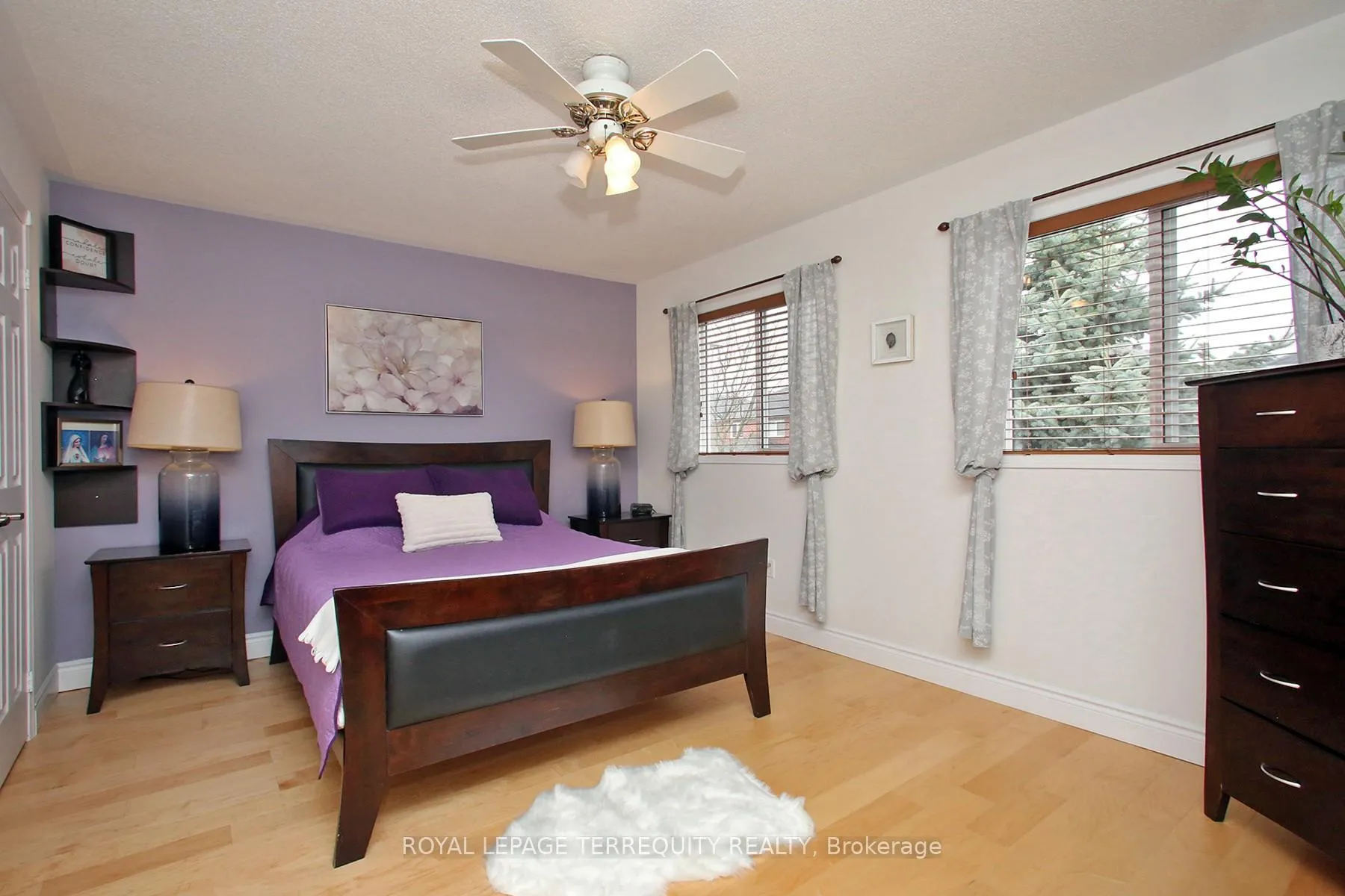 Photo 19 of 471 Woodsmere Crescent, Pickering, Amberlea — HOMEH