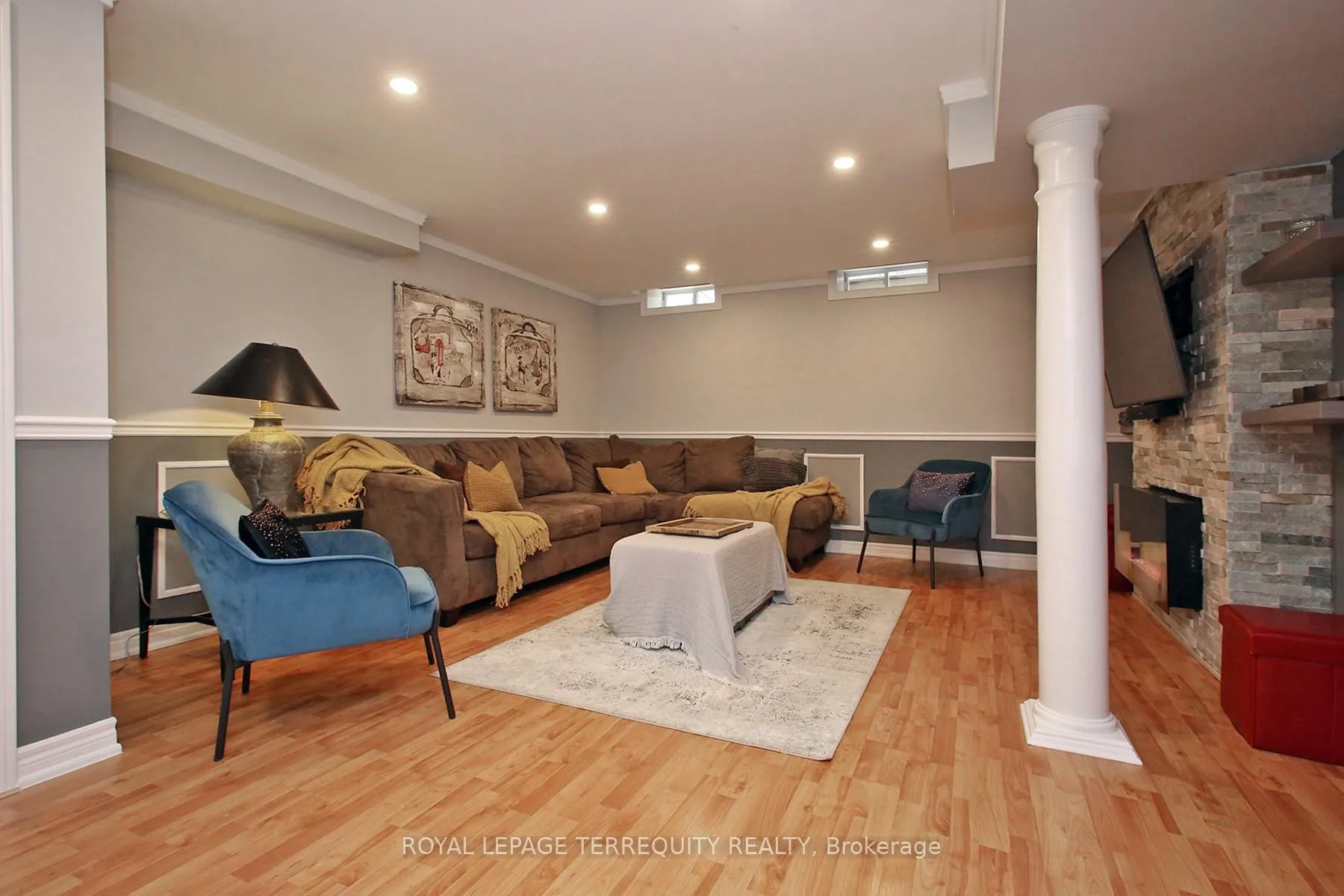 Photo 25 of 471 Woodsmere Crescent, Pickering, Amberlea — HOMEH