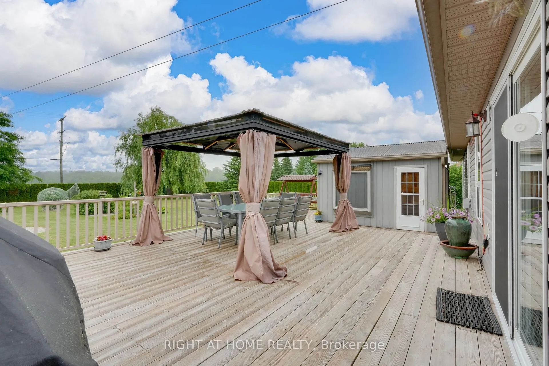 Photo 7 of 16 O'neill Circle, Springwater, Phelpston — HOMEH