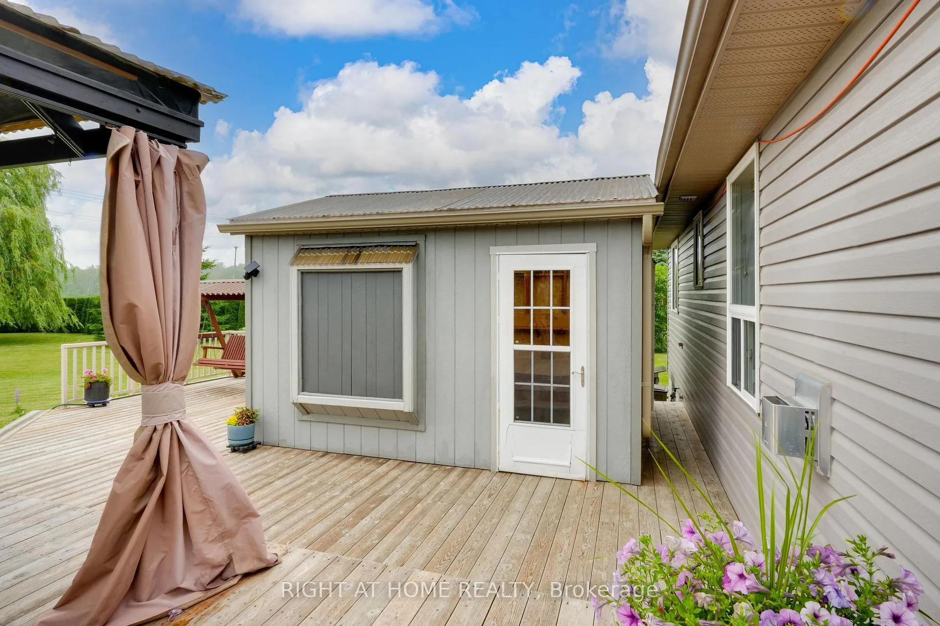 Photo 8 of 16 O'neill Circle, Springwater, Phelpston — HOMEH